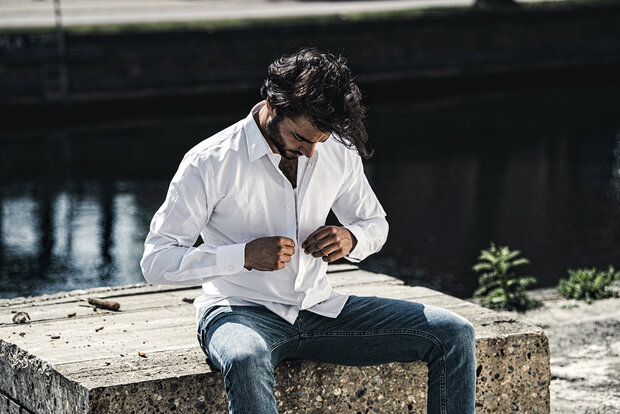 T-Shirt Jort extra diepe V-neck White XS t/m 3XL (Maat M, L en XL niet leverbaar)