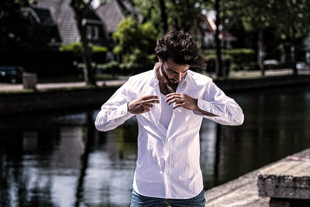 T-Shirt Jort extra diepe V-neck White XS t/m 3XL (Maat M, L en XL niet leverbaar)