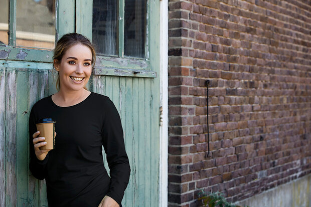 T-shirt Juna Long Sleeve Black XS t/m XXL (Maat XS t/m L niet meer leverbaar) (Let op: uitlopend!)